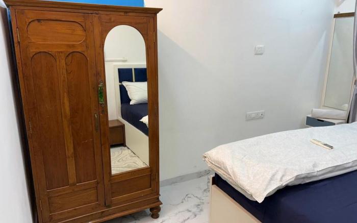 Modern 1BHK Retreat at Waroda Road, Bandra
