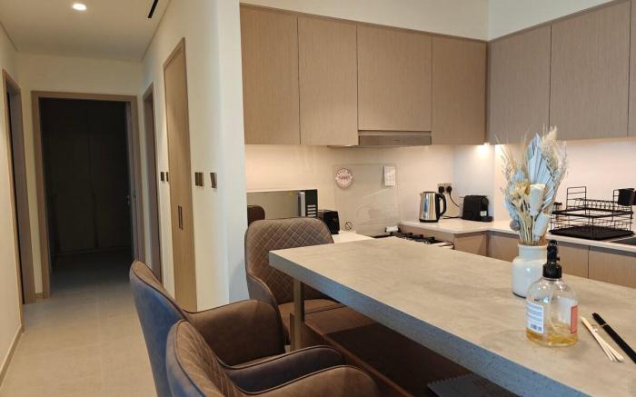 Luxury 2BR Apartment Burj Khalifa & Fountain Views