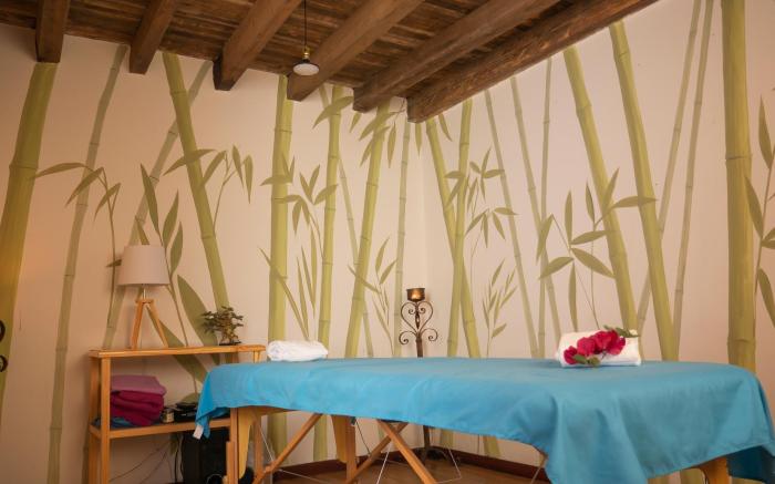 Casona 1914 Quito - Gothic Cathedral View Rooftop