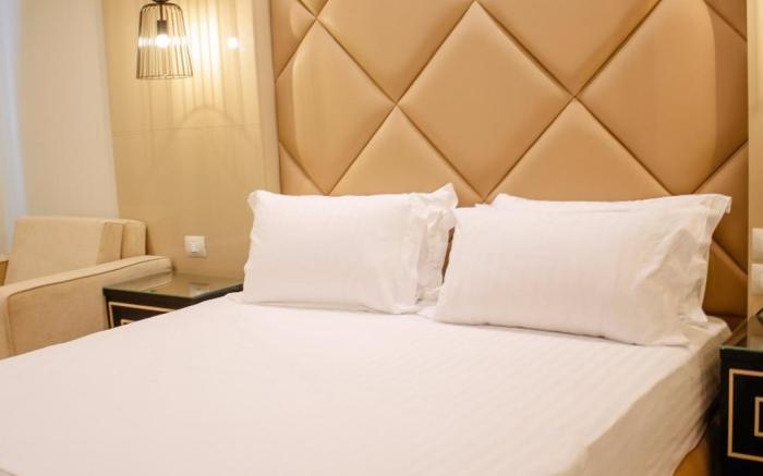 The Empire Suites Inn Near Delhi IGI Airport