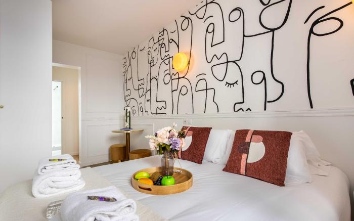 48 Rue Rodier, 75009 Paris, France