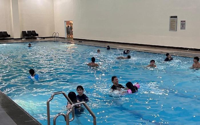 Tagaytay Staycation By Nairoj