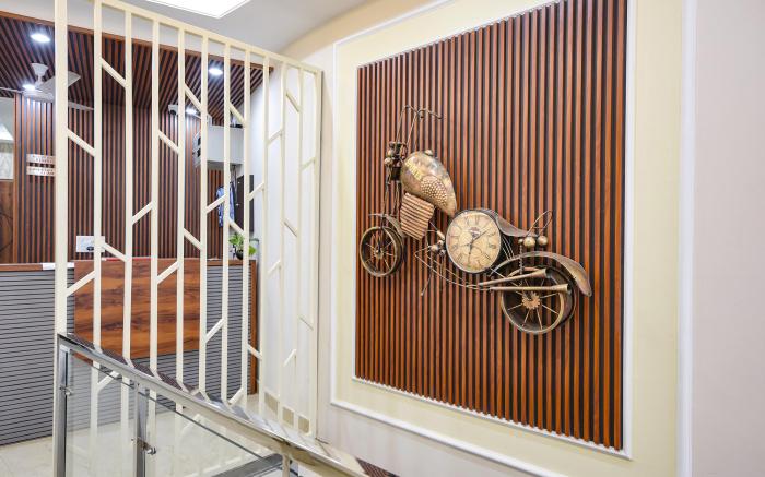 FabHotel Regal, Sector 78