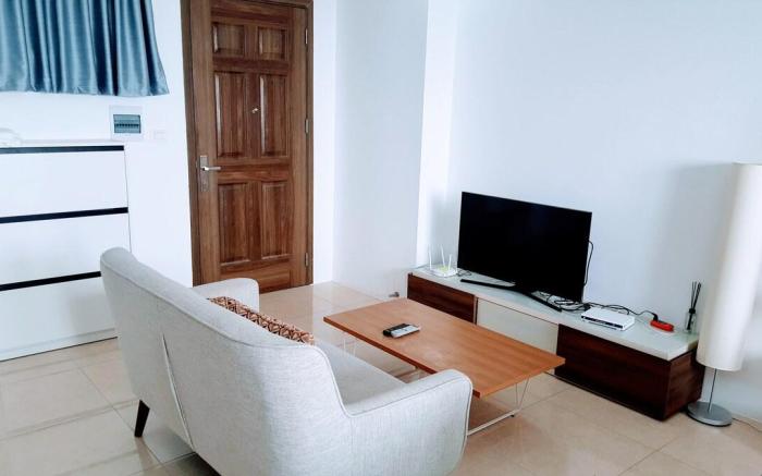 24th Floor - 1 Bed + Office
