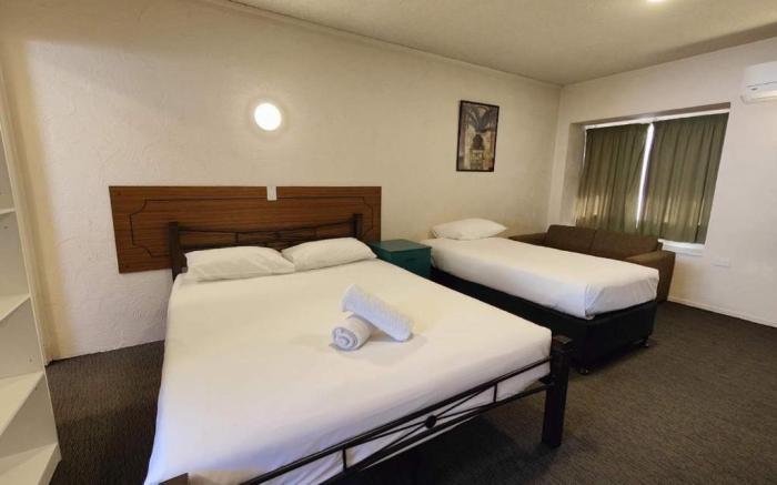 Kings Court Motor Lodge
