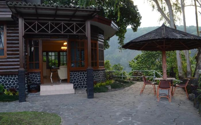 Inna Tretes Hotel