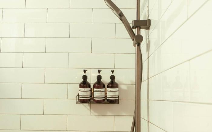 La Gallia | SuperLocation-Netflix-Laundry