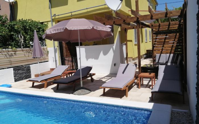 Rustica Zadar with exclusive pool use