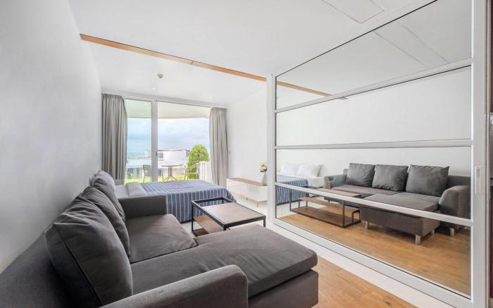 Peaceful 2 Bedrooms Beach Front