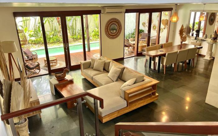 Ombak Luxury Residence (3 Mins Walk to the Beach) 