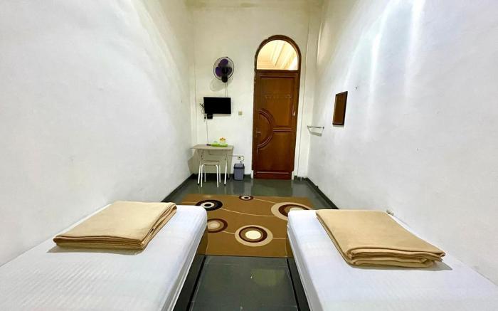 Yani Guesthouse