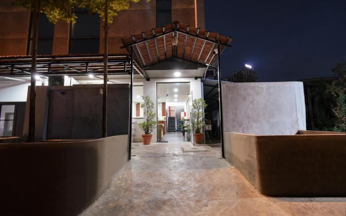 Fabhotel Unnam- Nr. Amazon Hyderabad Campus, Financial District, Gachibowli