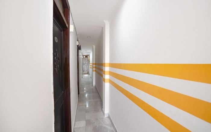 FabHotel Richa Palace