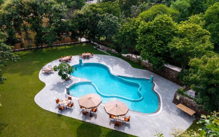 Dev Bagh Luxurious Private Suites