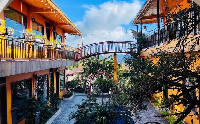 ALLEY HOUSE SAPA HOMESTAY