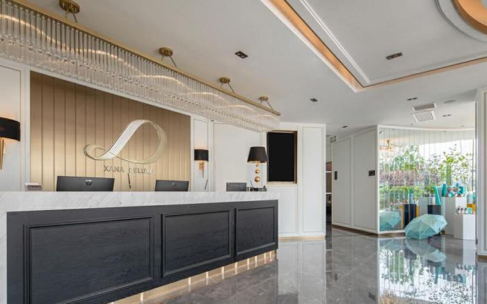 Xana Deluxe Hotel Huayin Huashan Scenic Area