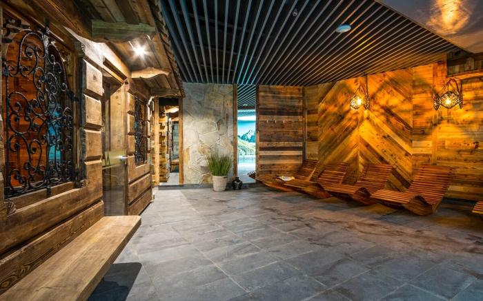 Mountain Shelter Apartments