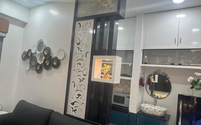 Cozy 1BHK 301 | Big TV, OTTs