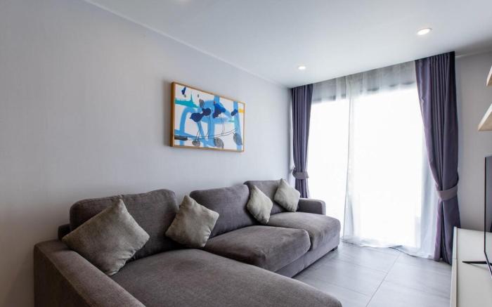 Pool View 1 Bed Apt (T2-620)