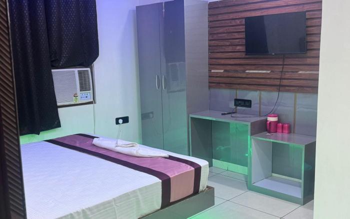 Hotel Bless Inn
