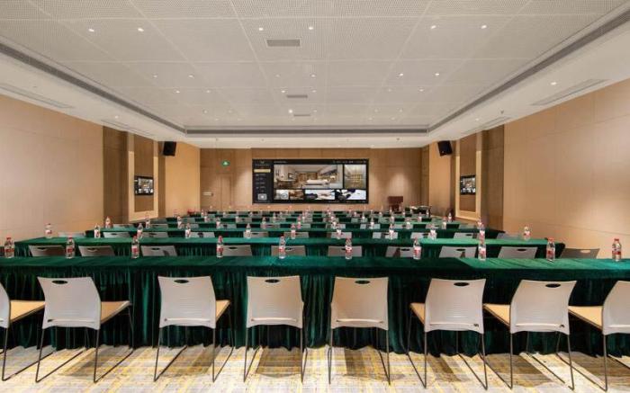 Vienna International Hotel Guangdong Dongguan Zhangmutou Government Plaza