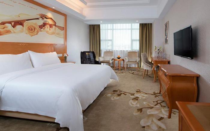 Vienna International Hotel Dongguan Fenggang Fengshen Avenue Walmart