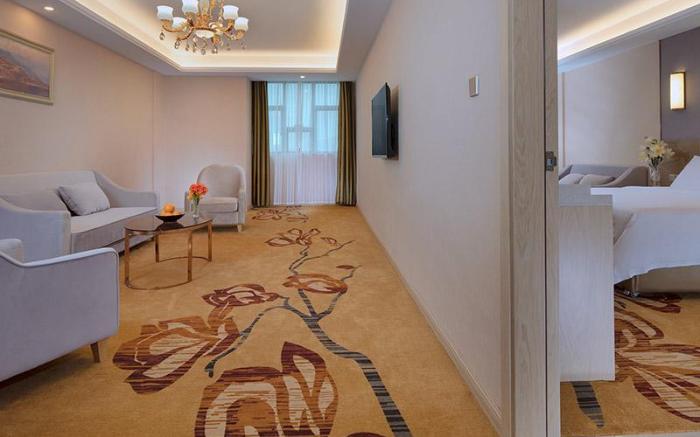 Vienna International Hotel Guangzhou High-speed Railway South Station Pingzhou Florence Sanshan