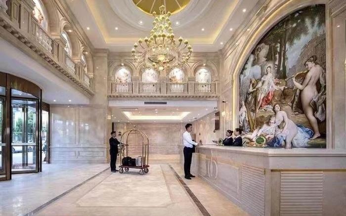 Vienna International Hotel Guizhou Guiyang Xiaohe Changjiang Road Metro Station