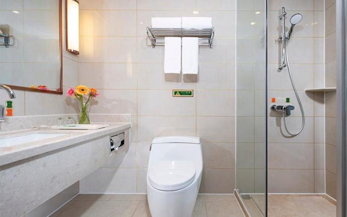 Vienna International Hotel Xijing Hospital Hujia Temple Metro Station