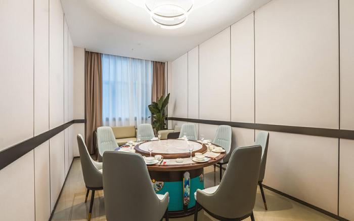 Vienna International Hotel Sichuan Normal University Chenglong Campus Economic Development Zone