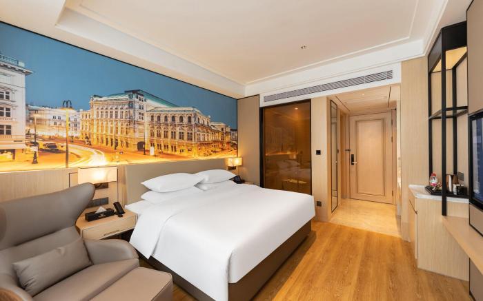 Vienna International Hotel Anyang Huaxian Wuyue Plaza Huaxing Road