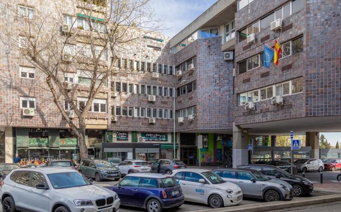 HA Aparhotel RETIRO Suites