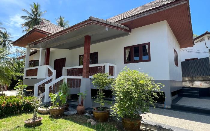Areerat Villa 