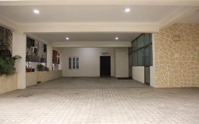 Premium Duplex Villa + Penthouse for Large groups