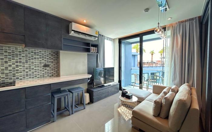 *CityGate Kamala Stylish Stay by Pools & Gym C191