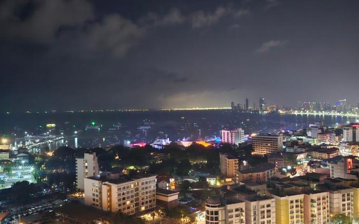 Luxury condo near walking street  -  Sea view
