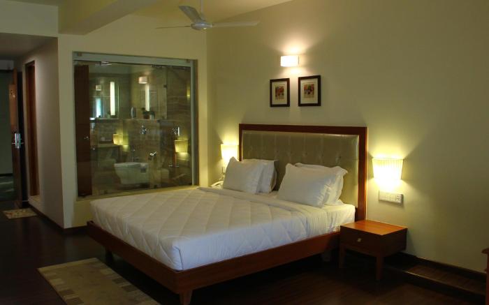 Kells Hotel and Restaurant