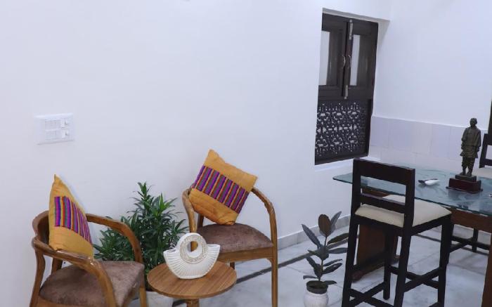 Divine India Service Apartment, 1 BHK,  E- 30