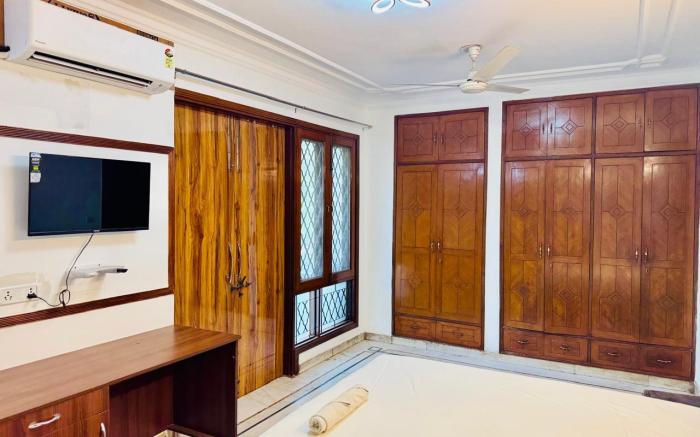 Divine India Service Apartment, 1 BHK,  E- 30