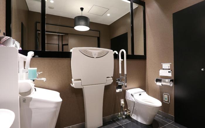 APA Hotel Higashi-Shinjuku Kabukicho