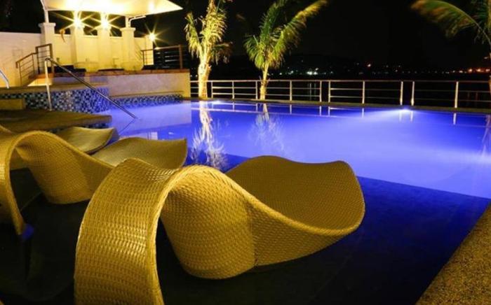 iCove Beach Hotel