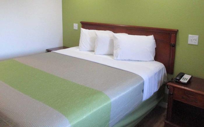 Motel 6 Fresno, CA