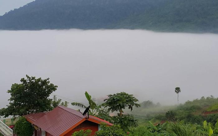 Mhork Buri Resort 