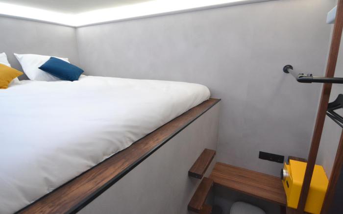 The Hyve Capsule hostel Amsterdam