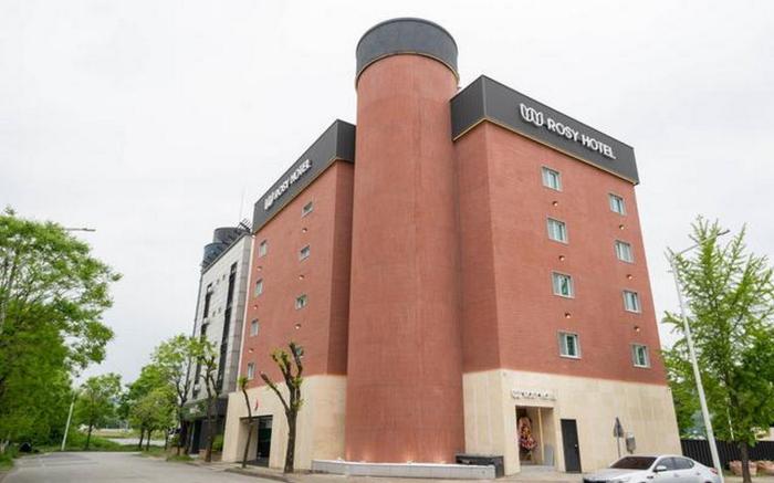 Gyeryong Rosie Hotel