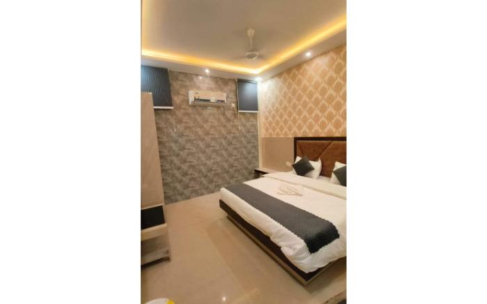 Hotel Prakash Residency Varanasi Near Kashi Mandir