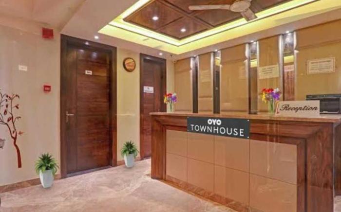 POP 83574B Townhouse Oak Kalyanpur