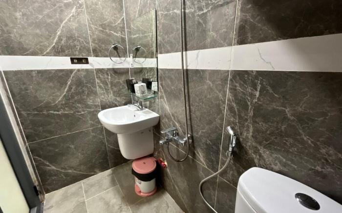 Cozy Home - 327/6b Nguyễn Đình Chiểu