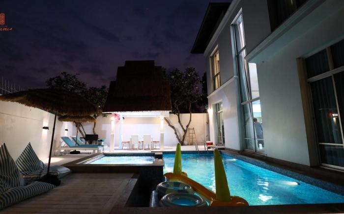 Two Poolvilla Pattaya Private Pool Family Pool