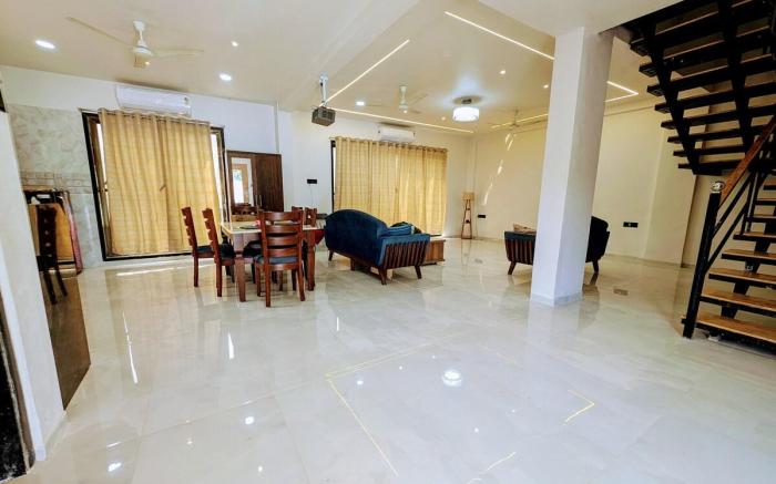 City Escape Villa83